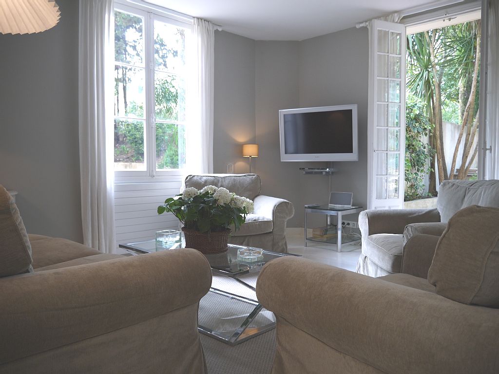 short term villa rental in cannes